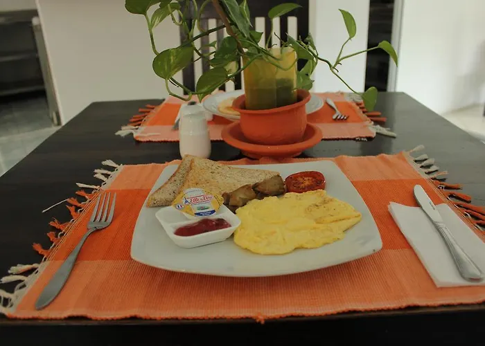 Hotel Kubu Anyar 3*